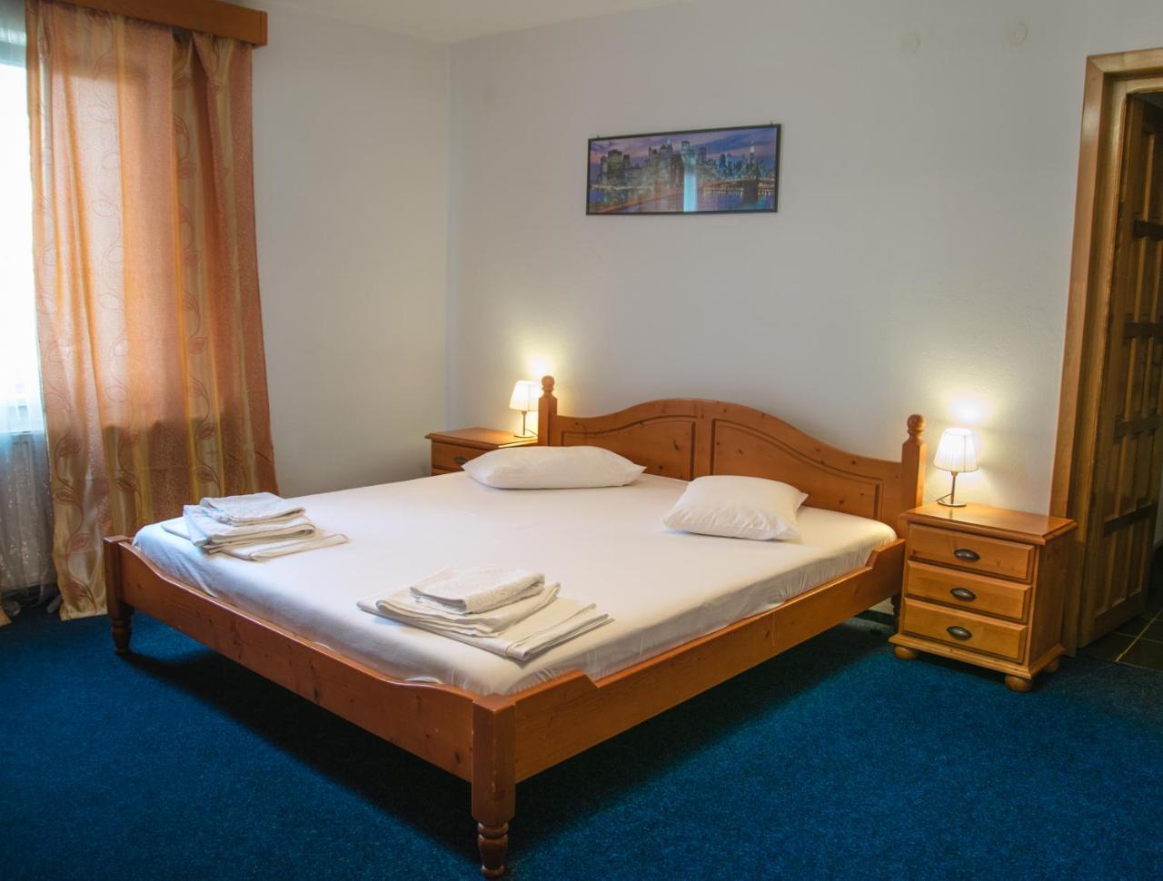 Hotel Maier هونيدوارا المظهر الخارجي الصورة
